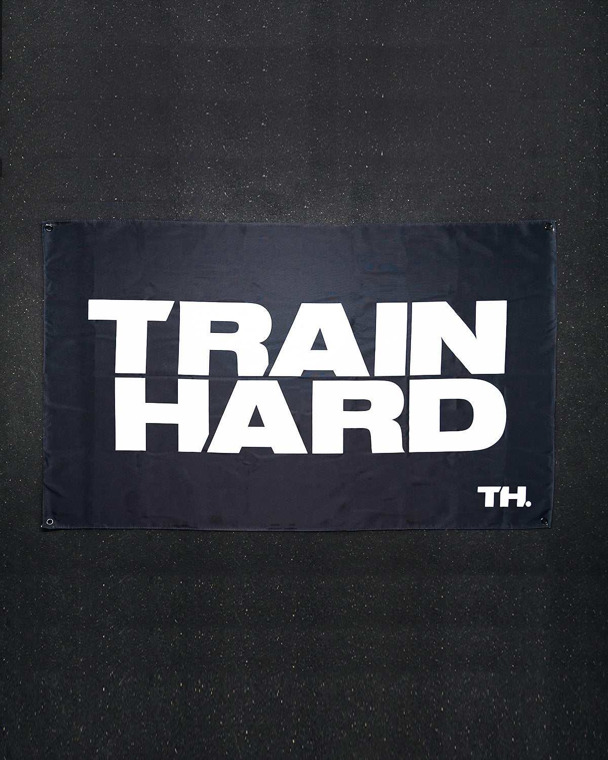TRAIN HARD / FLAG