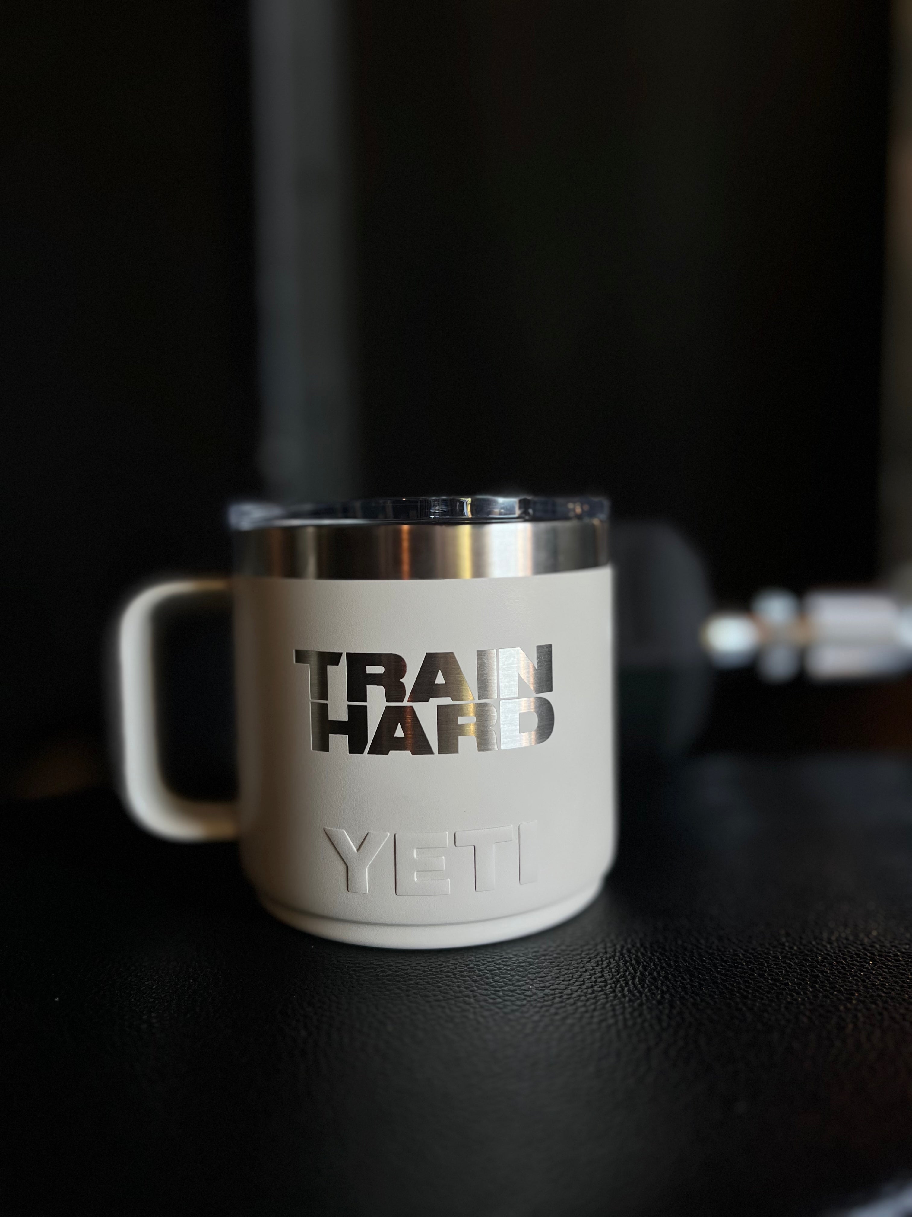 TRAIN HARD YETI Rambler® 14 oz CL Mug 2.0
