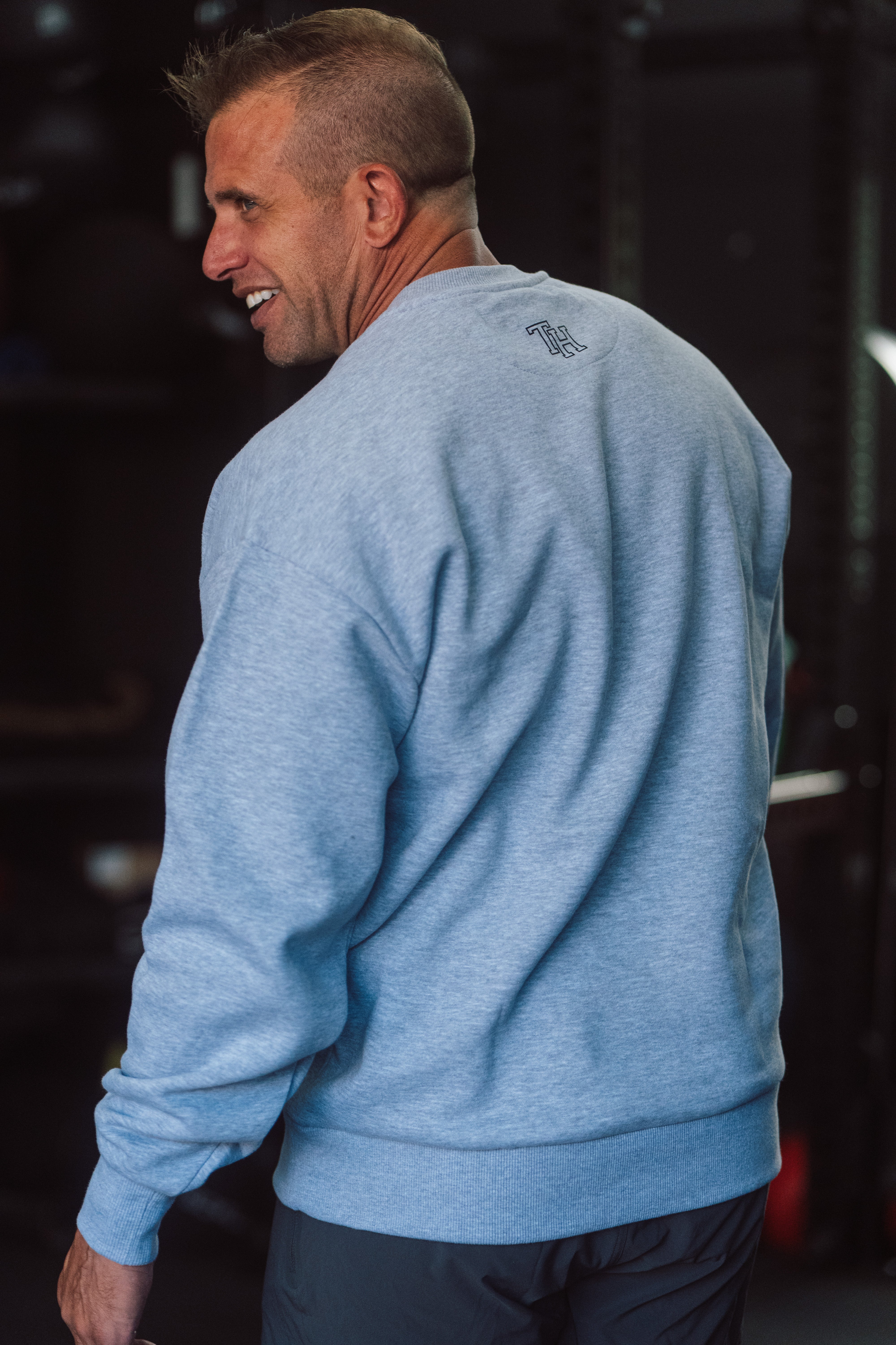 TRAIN HARD ATHLETICS HEAVYWEIGHT CREWNECK