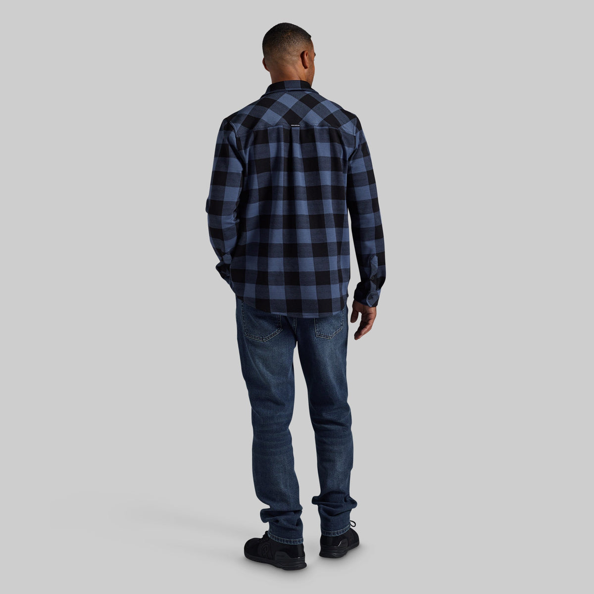 Woodsman Stretchy Flannel (Midnight Check)