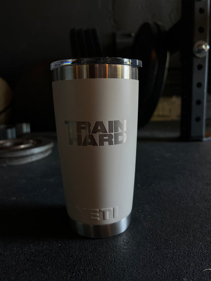 TRAIN HARD YETI Rambler® 20 oz