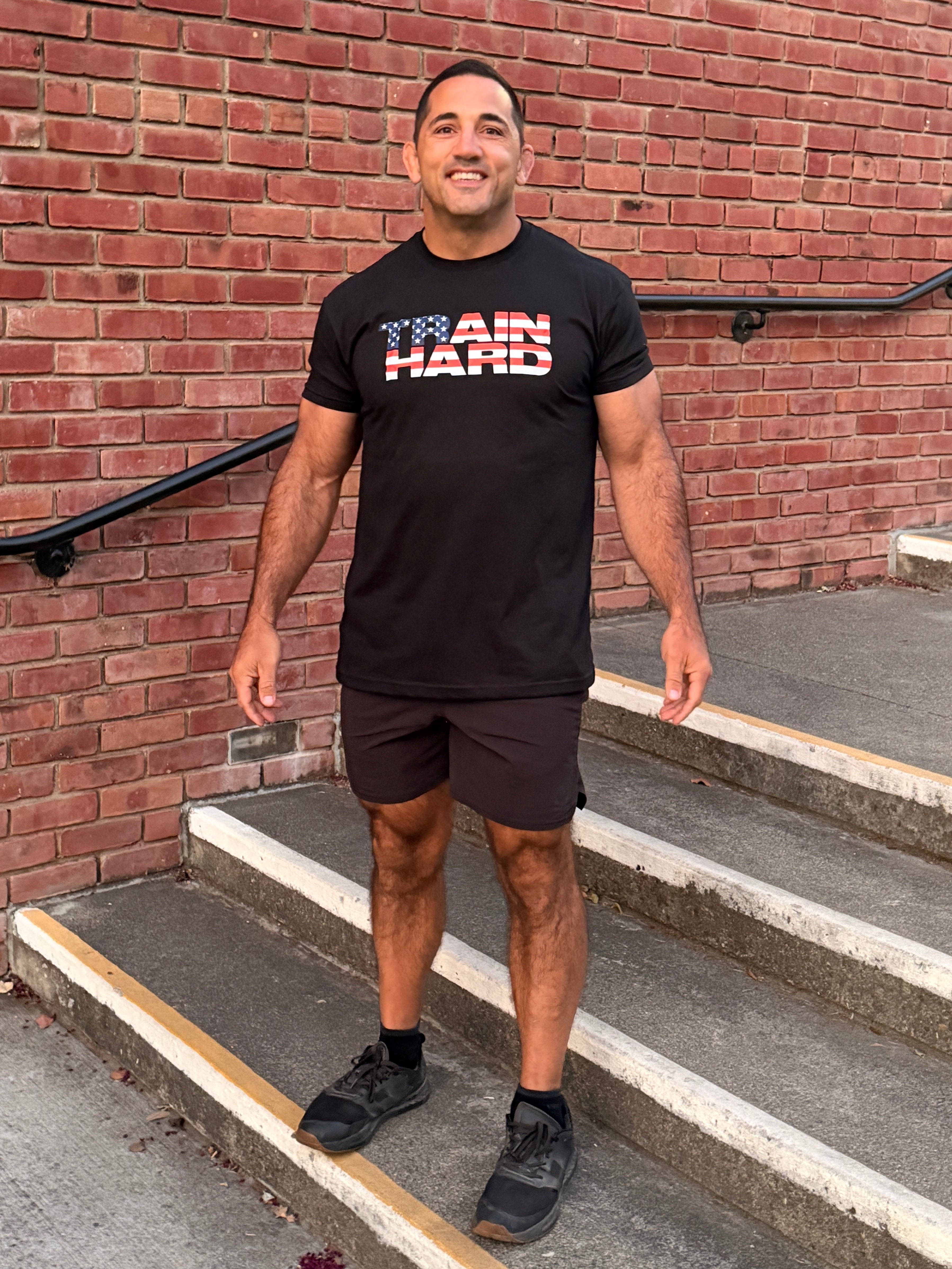 TRAIN HARD / AMERICA THROWBACK BLACK