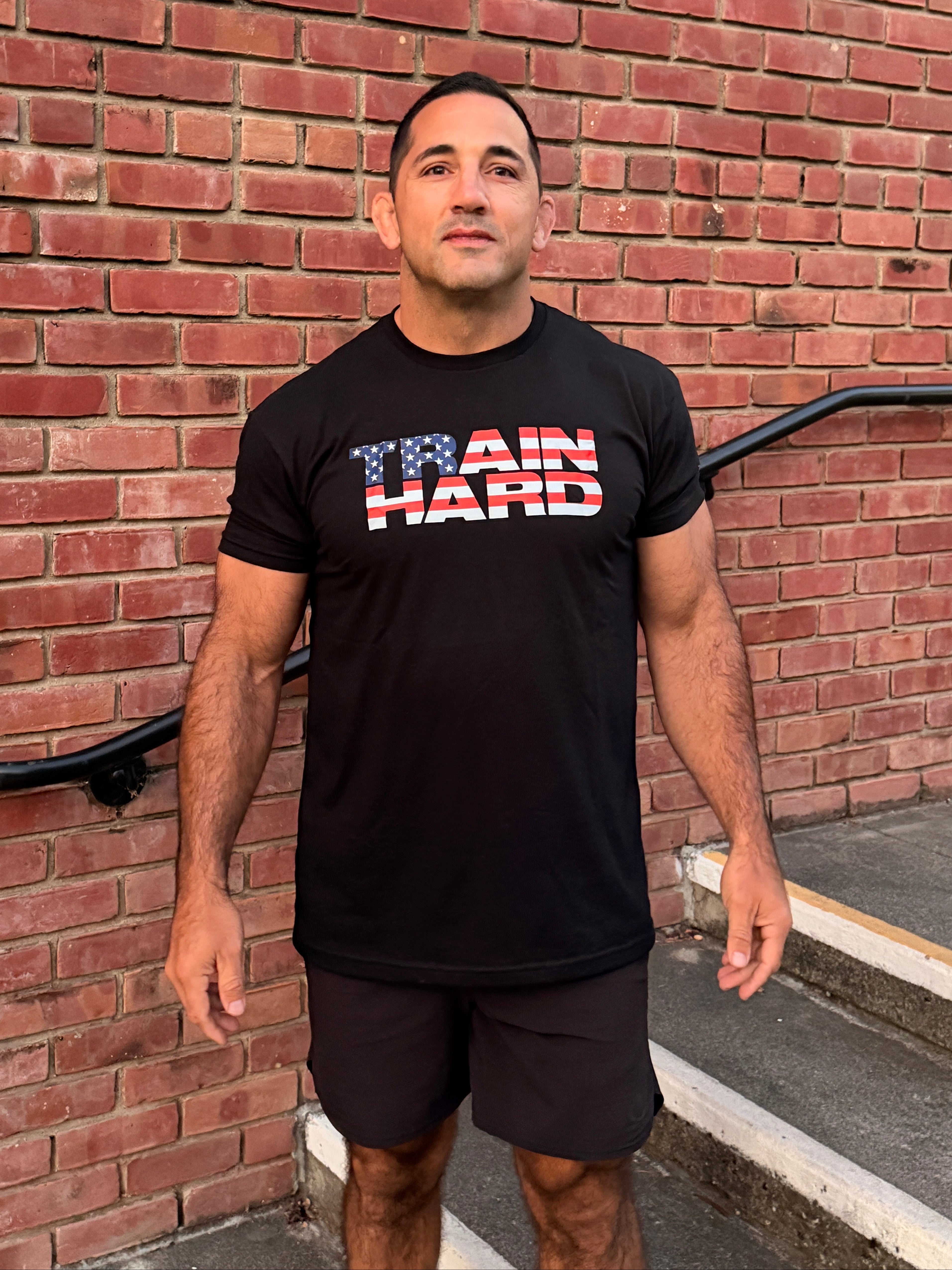TRAIN HARD / AMERICA THROWBACK BLACK