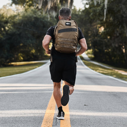 GORUCK Men's Rough Runner - Black + White