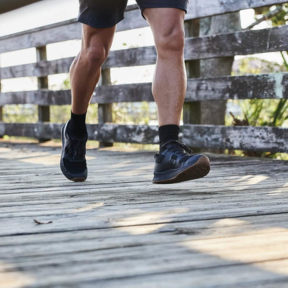 Men's Rough Runner - Black + Gum