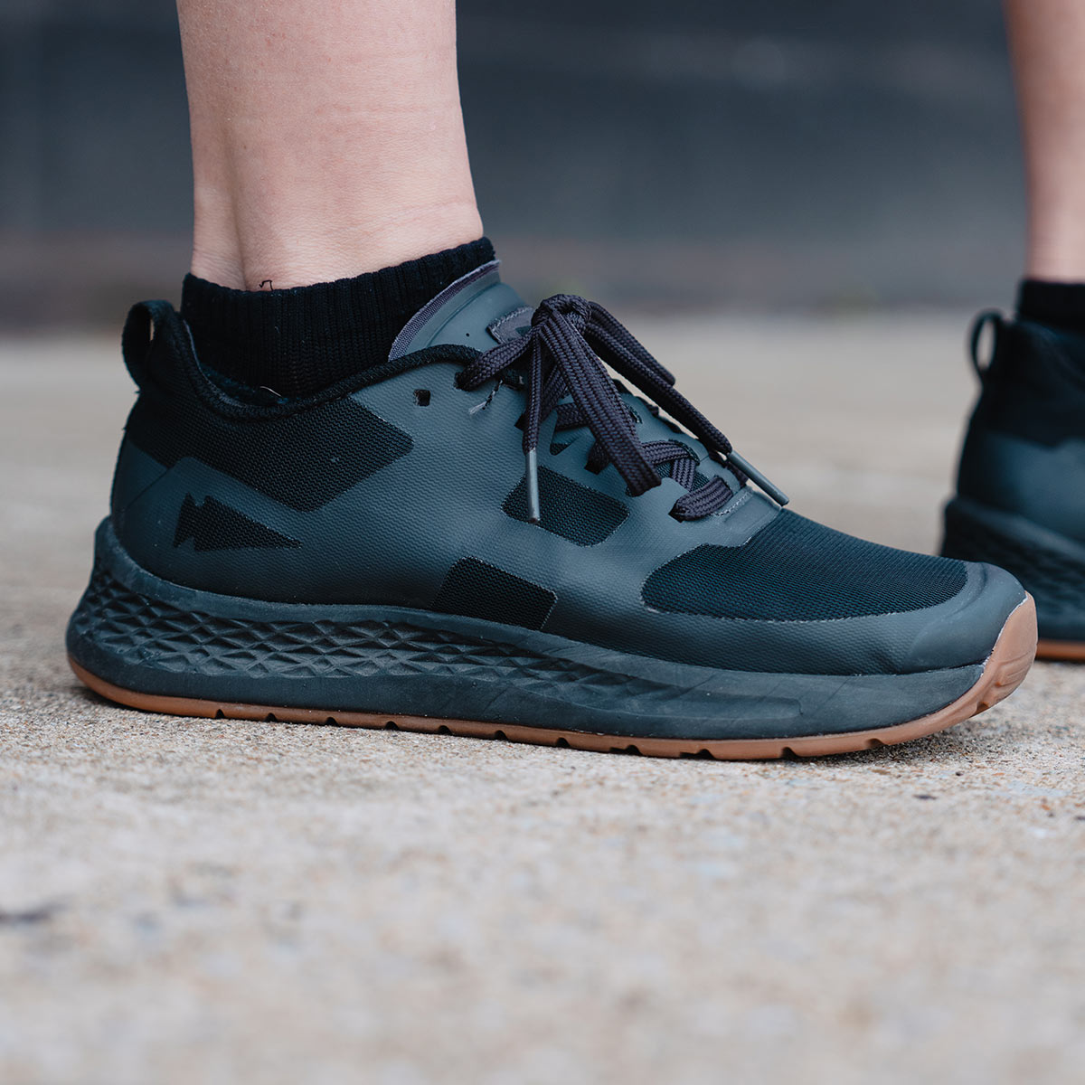 GORUCK Women's Rough Runner - Black + Gum